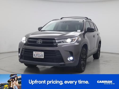 2019 Toyota Highlander SE