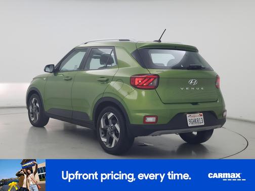2023 Hyundai VENUE SEL