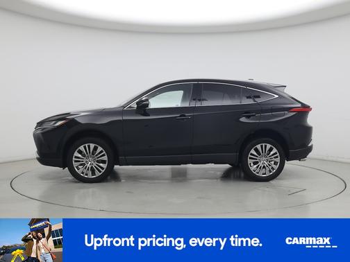 Black 2023 Toyota Venza XLE