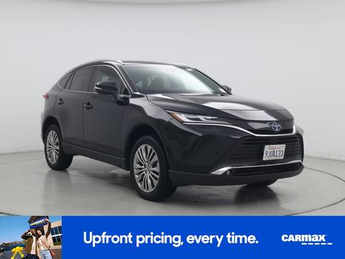 Black 2023 Toyota Venza XLE
