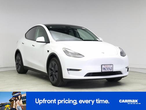 2024 Tesla Model Y Long Range