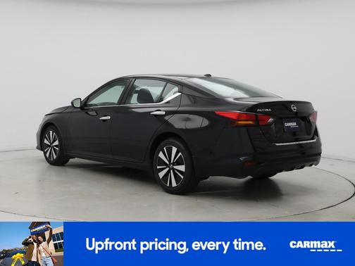 2022 Nissan Altima SV