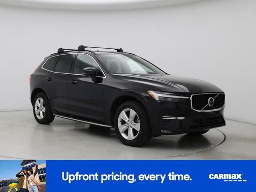 2022 Volvo XC60 B5 Momentum