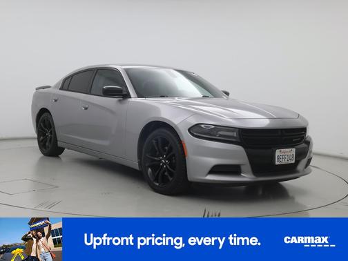 Silver 2018 Dodge Charger SXT