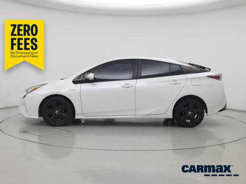 White 2016 Toyota Prius Three Touring