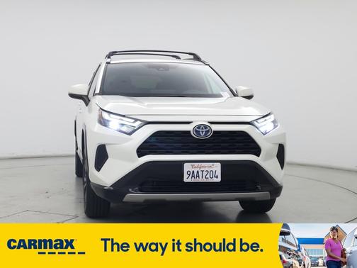 2022 Toyota RAV4 Hybrid SE