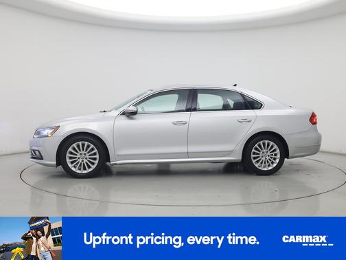 2016 Volkswagen Passat SE