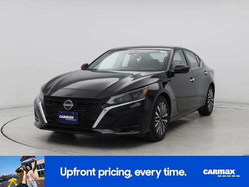 2023 Nissan Altima SV
