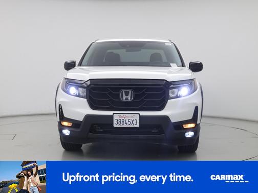 White 2023 Honda Ridgeline Sport