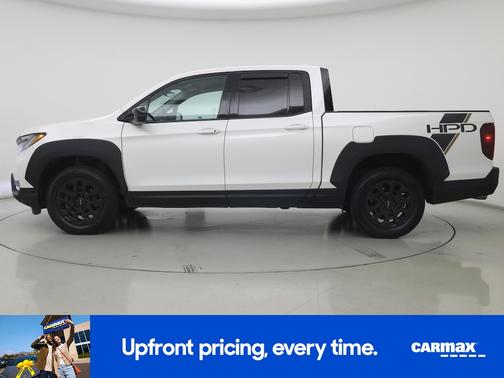 White 2023 Honda Ridgeline Sport