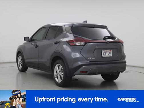 Gray 2023 Nissan Kicks S