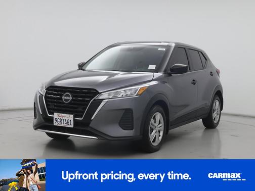 Gray 2023 Nissan Kicks S