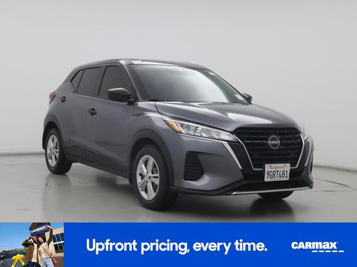 Gray 2023 Nissan Kicks S