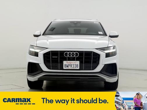 2021 Audi Q8 Premium Plus
