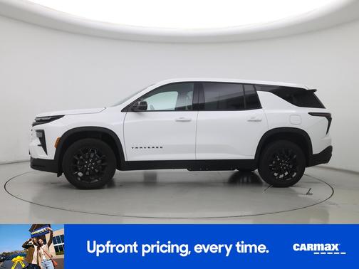 White 2024 Chevrolet Traverse LS