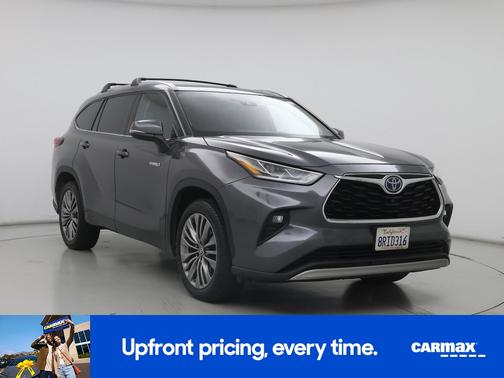Black 2020 Toyota Highlander Hybrid Platinum