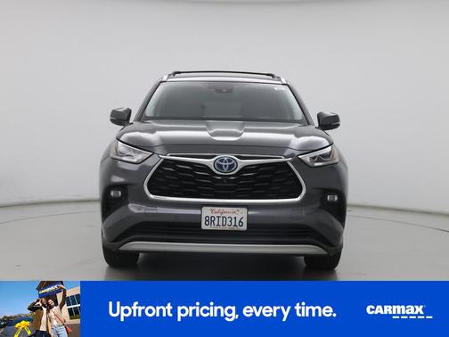 Black 2020 Toyota Highlander Hybrid Platinum