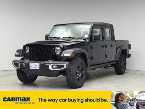 2023 Jeep Gladiator Sport