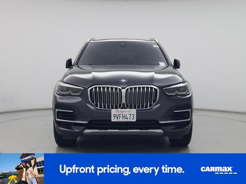 Black 2022 BMW X5 xDrive40i