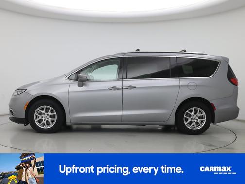 Silver 2021 Chrysler Pacifica Touring L