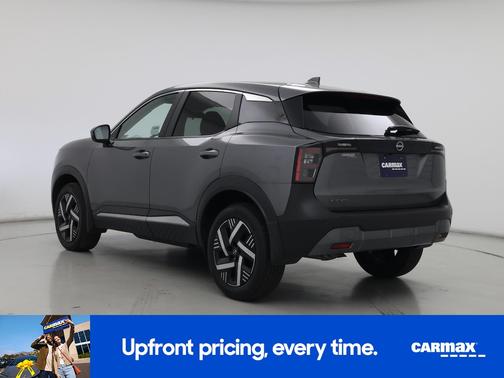 Gray 2025 Nissan Kicks SV