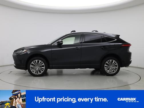 Black 2022 Toyota Venza XLE