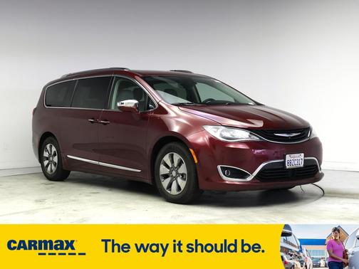2018 Chrysler Pacifica Hybrid Limited