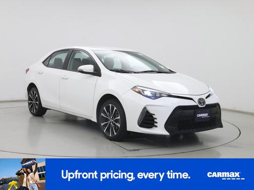 White 2018 Toyota Corolla SE