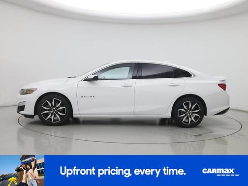 White 2023 Chevrolet Malibu RS