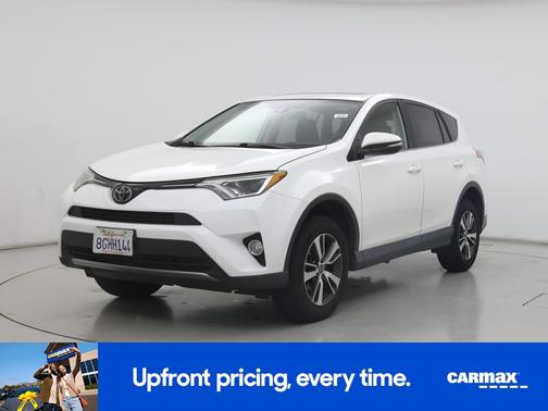White 2018 Toyota RAV4 XLE