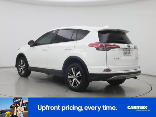 White 2018 Toyota RAV4 XLE