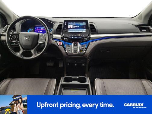 Silver 2022 Honda Odyssey Elite