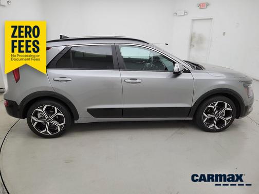 Gray 2025 Kia Niro SX Touring