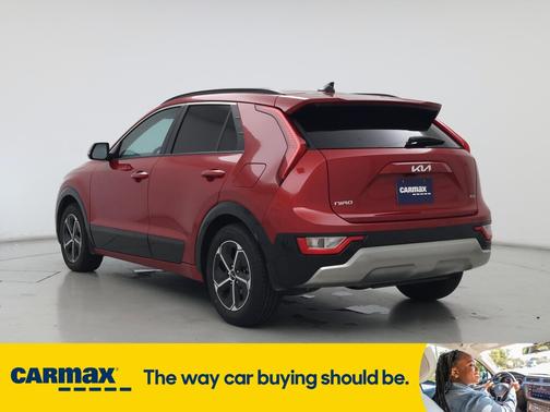 2023 Kia Niro SX