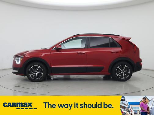 2023 Kia Niro SX