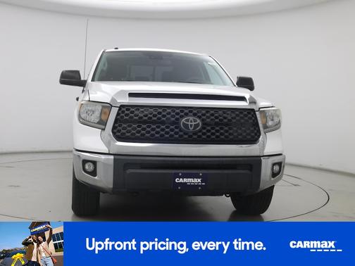 White 2018 Toyota Tundra SR5