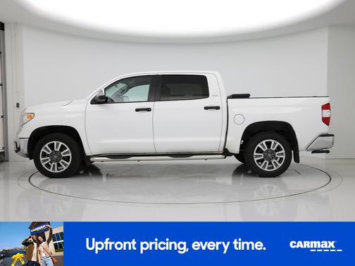 2017 Toyota Tundra SR5