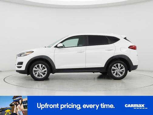 White 2020 Hyundai TUCSON SE