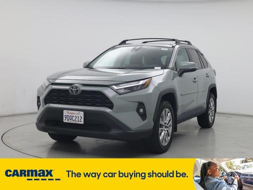 2022 Toyota RAV4 XLE Premium
