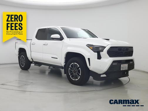 White 2024 Toyota Tacoma TRD Sport