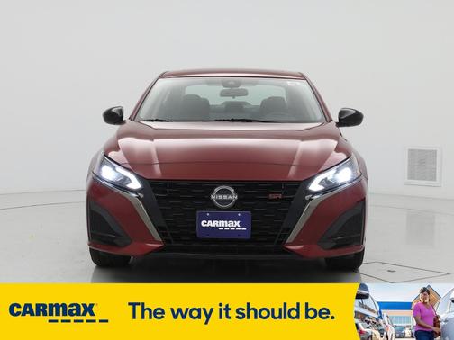 2023 Nissan Altima SR