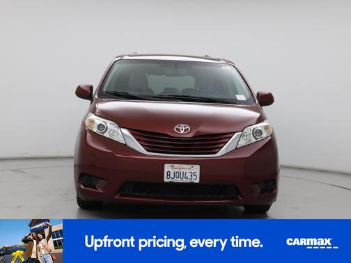 2017 Toyota Sienna LE