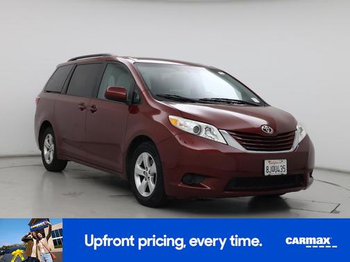2017 Toyota Sienna LE
