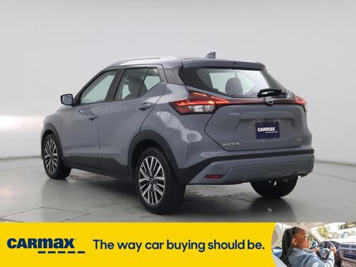 2022 Nissan Kicks SV