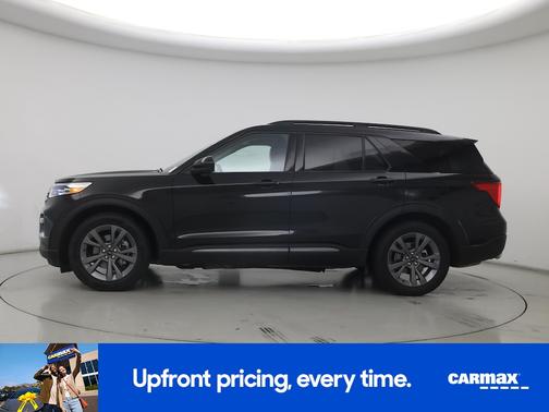 Black 2023 Ford Explorer XLT