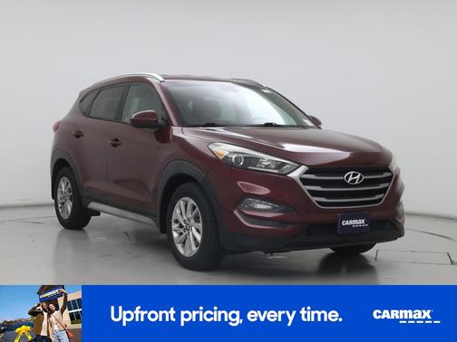 Burgundy 2017 Hyundai TUCSON SE