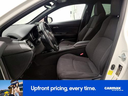 Pearl 2018 Toyota C-HR XLE Premium
