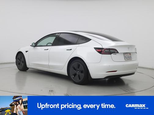 White 2022 Tesla Model 3