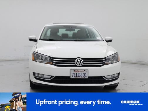 2015 Volkswagen Passat SE