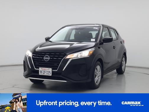 Black 2023 Nissan Kicks S